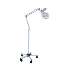 Lampe loupe led sur etau - 5 dioptries