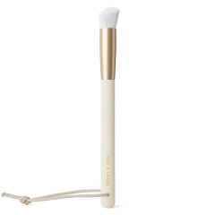 pinceau de soin contour des yeux